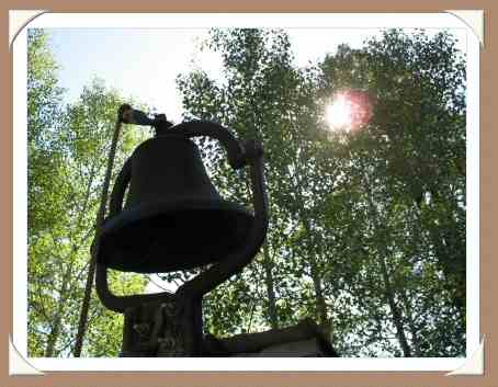 The Los Pinos Meal Bell